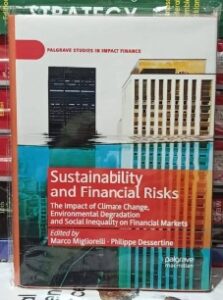 Sustainability and Financial Risks (White Print Paperback)