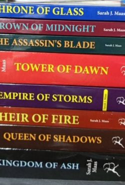Throne Of Glass